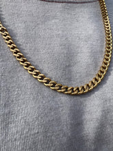 Load image into Gallery viewer, Gold Cuban Chain (24”)