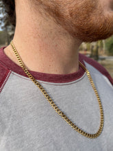 Load image into Gallery viewer, Gold Cuban Chain (24”)